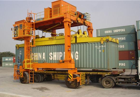 Transporter kontenerowy Transporter